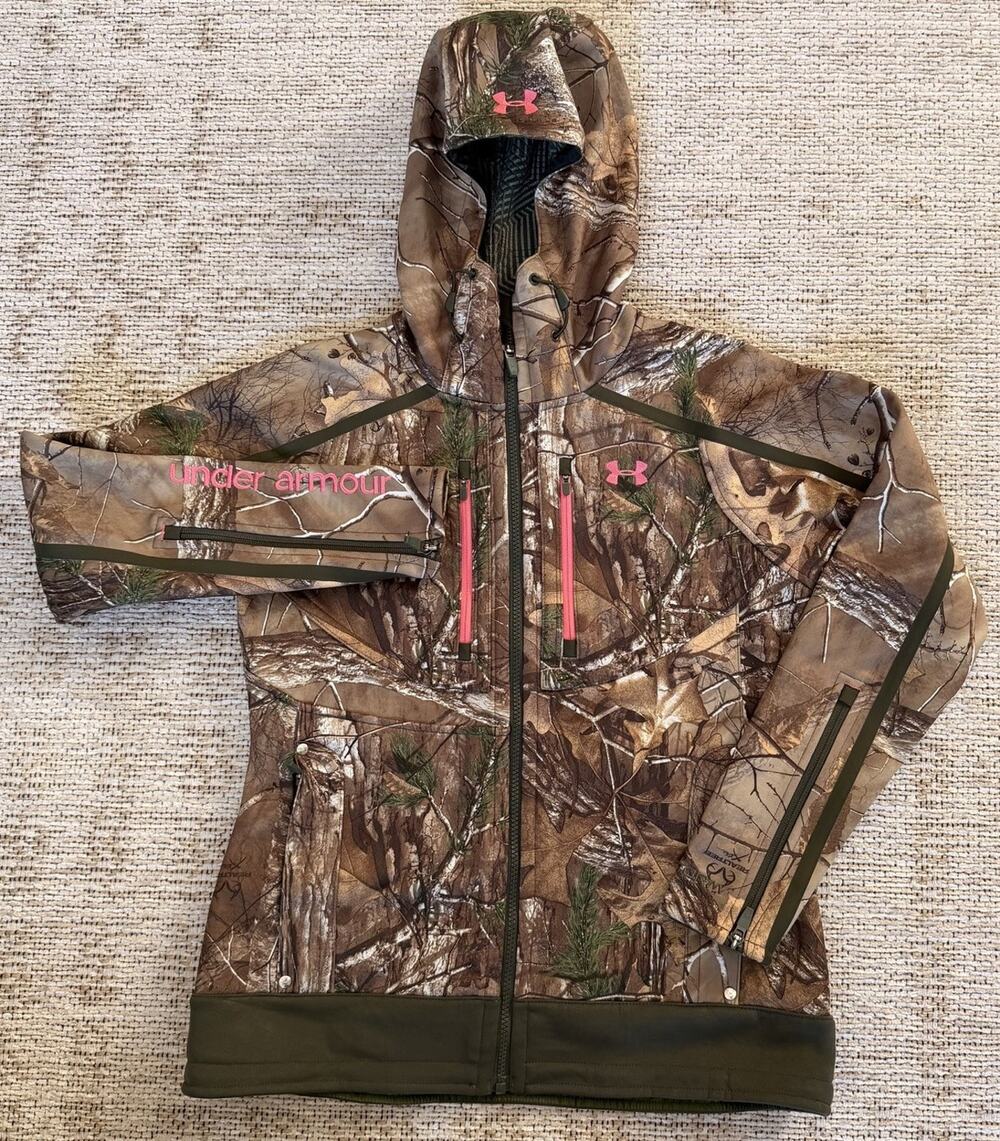 Under Armour Storm Realtree Camo Hunting Hoodie Jacket Women’s Small Scent Ctrl